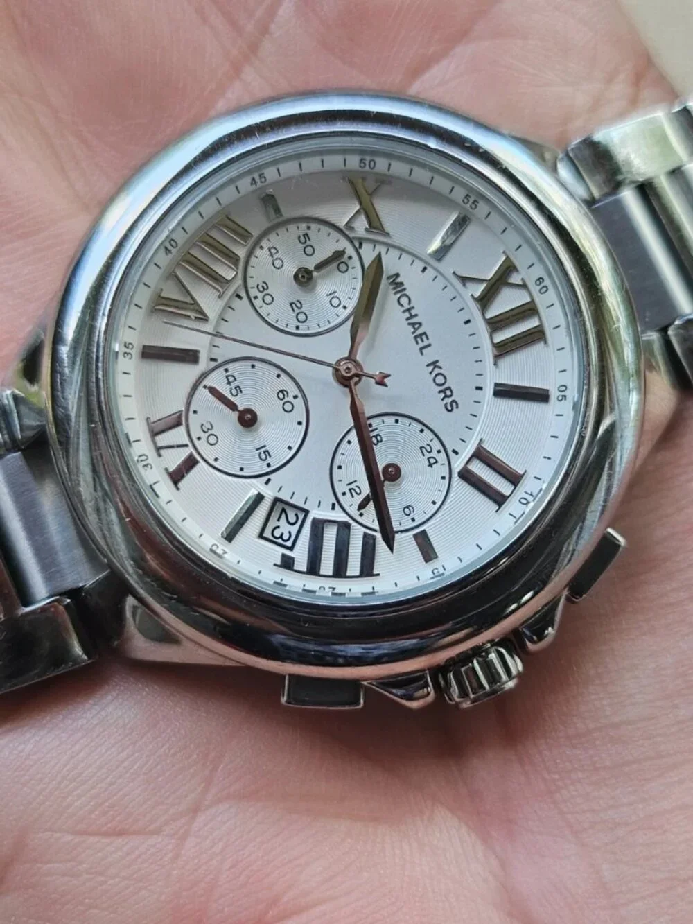 Michael Kors Wrsitwatch Multi Function Silver Tone Analog Date Calendar Watch